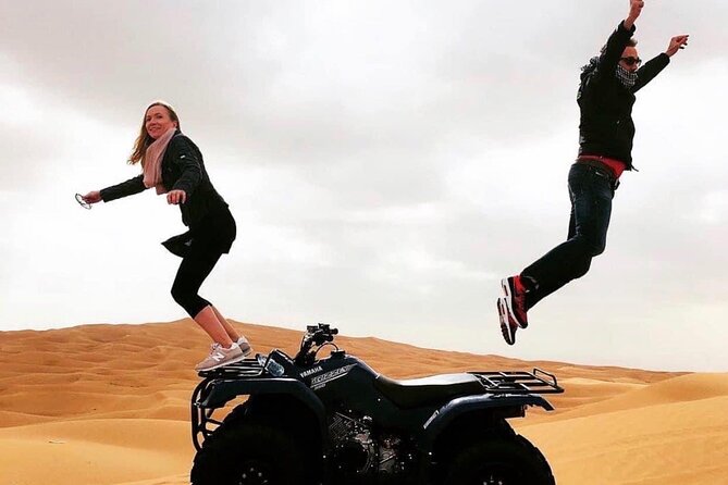 4hr Desert Safari: Sunset,Sunrise,Camel,Sand boarding,Inland Sea - Inland Sea finish, border with Saudi Arabia, and the value of ending calmly