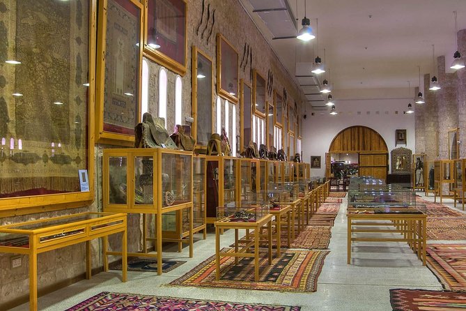 Cultural & Thrills: Sheikh Faisal Museum & Camel Race Adventure - A Half-Day That Gives You Two Very Different Qatar Experiences
