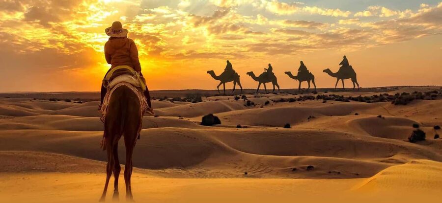 Desert Safari, QuadBike,Dune buggy, Sandboarding & CamelRide - What to pack for sand, sun, and fast vehicle time