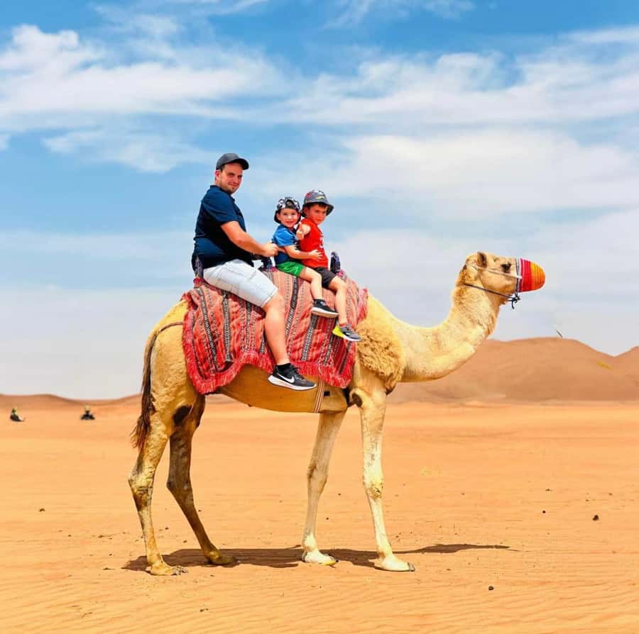 Doha: ATV/Quad, Safari 4x4, Camels, Sandboarding& Inland Sea - From Doha pickup to Mesaieed: a quick reset with coffee and photos