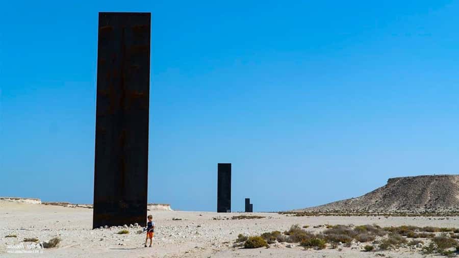 Doha: Combo Heritage & Art Tour of North and West Qatar - Purple Island Stop: A Short Stop With a Strong Visual Payoff