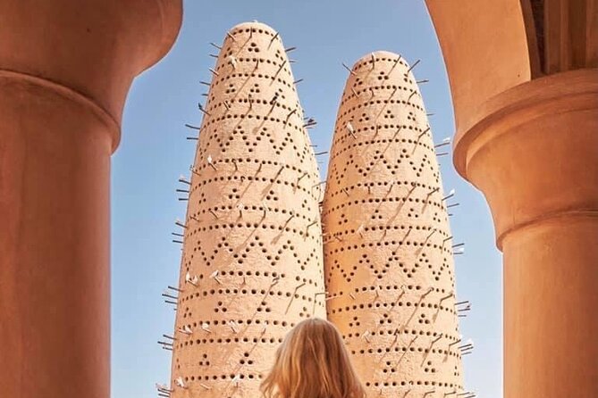 Doha Night City Tour | Souq Waqif | National Museum | The Pearl | Katara Village - The Pearl Island: a man-made contrast you can actually feel