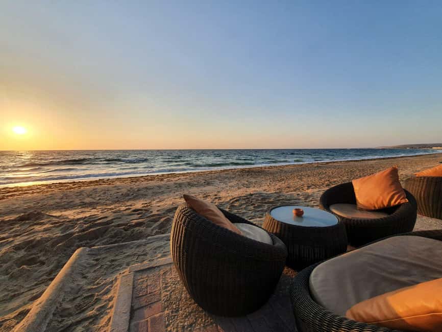 Doha: Overnight Desert Safari with Dinner and Breakfast - The ride out of Doha: photo stops that shape the mood
