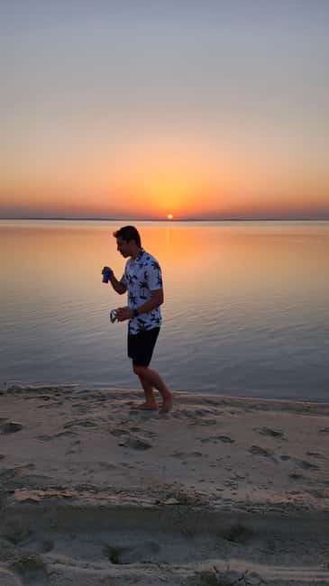 Doha Qatar : sealine adventure Camel Ride sandboard Sunset - Dune bashing: the adrenaline booster, and how to ride it smart