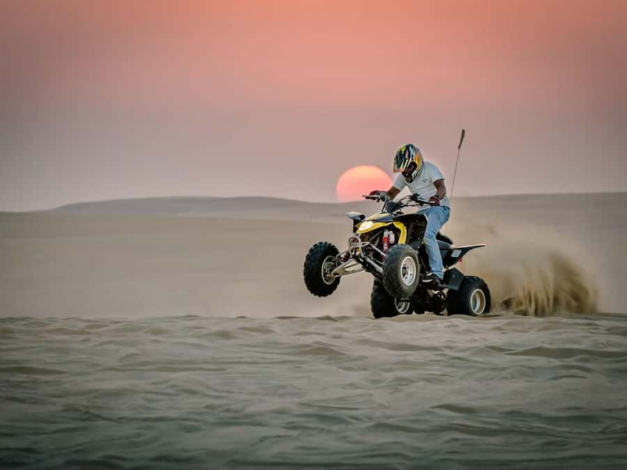 Doha: Safari, Camel Ride, Sandboarding and Inland Sea Tour - Price and value: Why $15 can still feel like a win