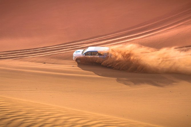 Doha: Safari, Dune bashing, Camel Ride, Sandboarding & Inland Sea - Getting From Doha to the Desert Without Hassle