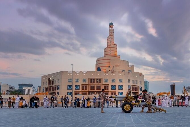 Doha Transit / Layover Tour (Private Tour) - Corniche Waterfront: Skyline Views and Museum of Islamic Art Spotting