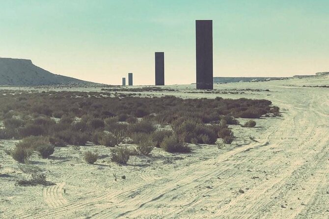 Doha: West Coast Tour , Richard Serra Sculpture, Zekreet - Who this tour suits, and who should rethink it