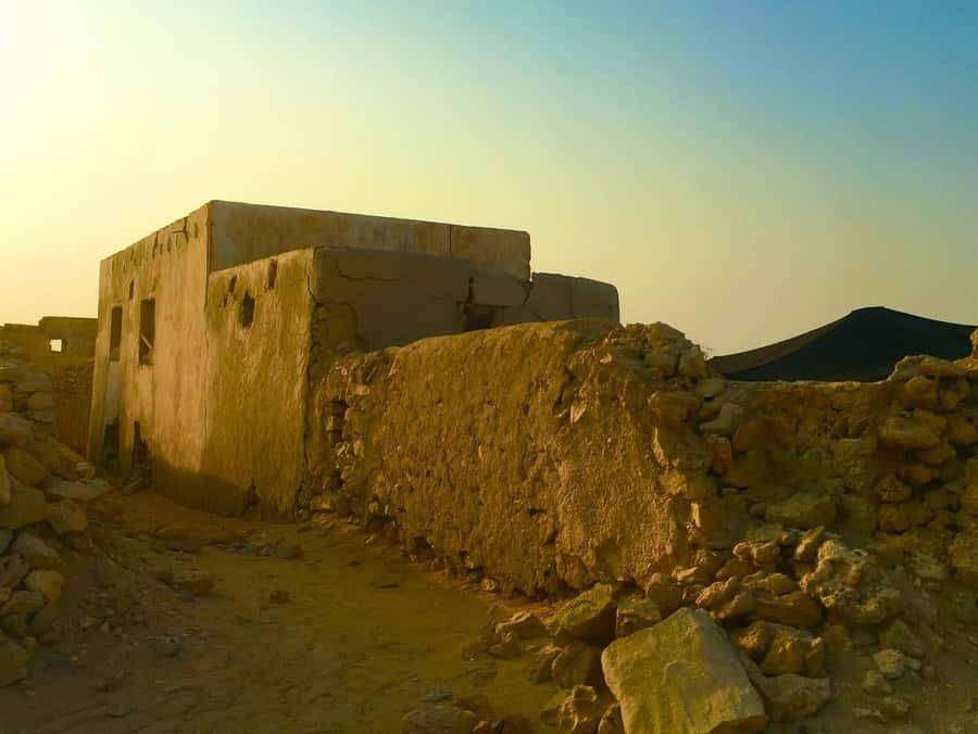 Explore North Qatar with history and archaeological sites. - Photo and Comfort Tips for a 4-Hour North Qatar Loop