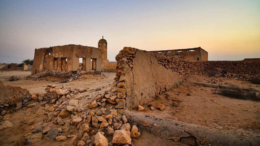 From Doha: North of Qatar Private Guided Tour with Transfers - Your private guide and air-conditioned car: pace, comfort, and pickup