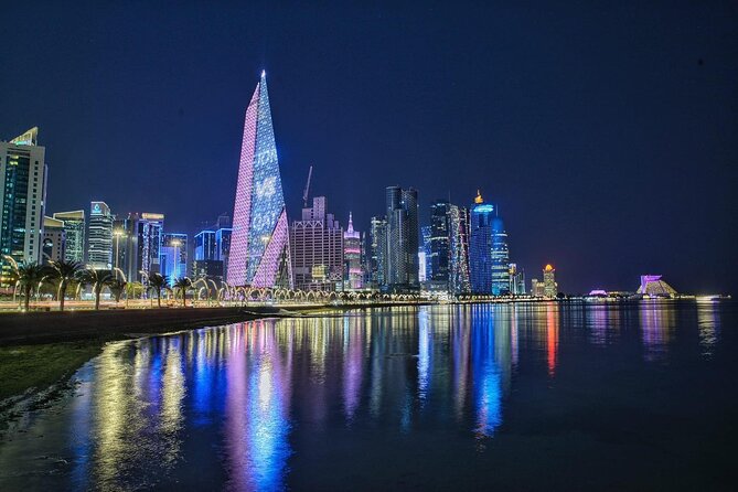Layover Doha/Doha Transit Tour from Hamad International Airport - West Bay: Skyscrapers and business Doha in miniature