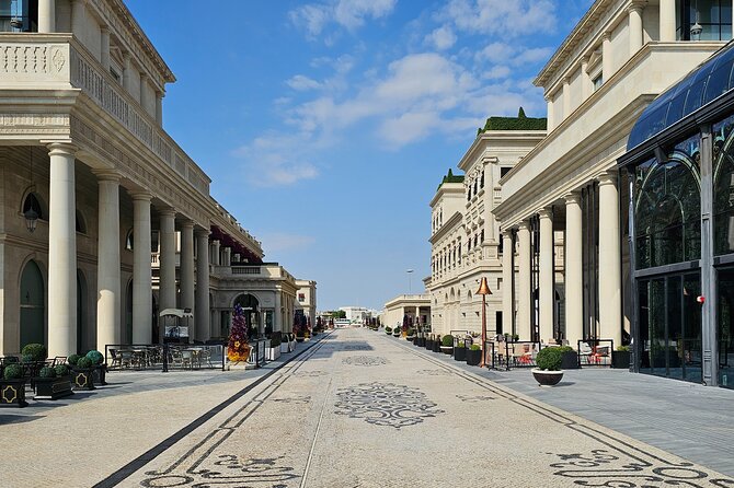 Private City Tour with Certified Tour Guide in Doha - The Pearl-Qatar: modern luxury island energy