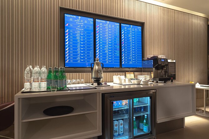Qatar: Doha Hamad International Airport (DOH) Al Maha Lounge - Bathrooms, quiet areas, and why first-come matters