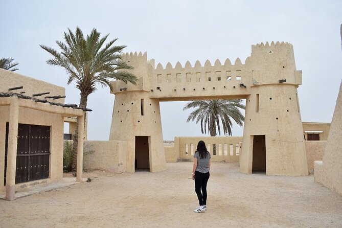 Qatar West Coast tour to Richard Serra Sculpture and Mushroom Rock Formation - Guides Make or Break It: The Real Difference You Get