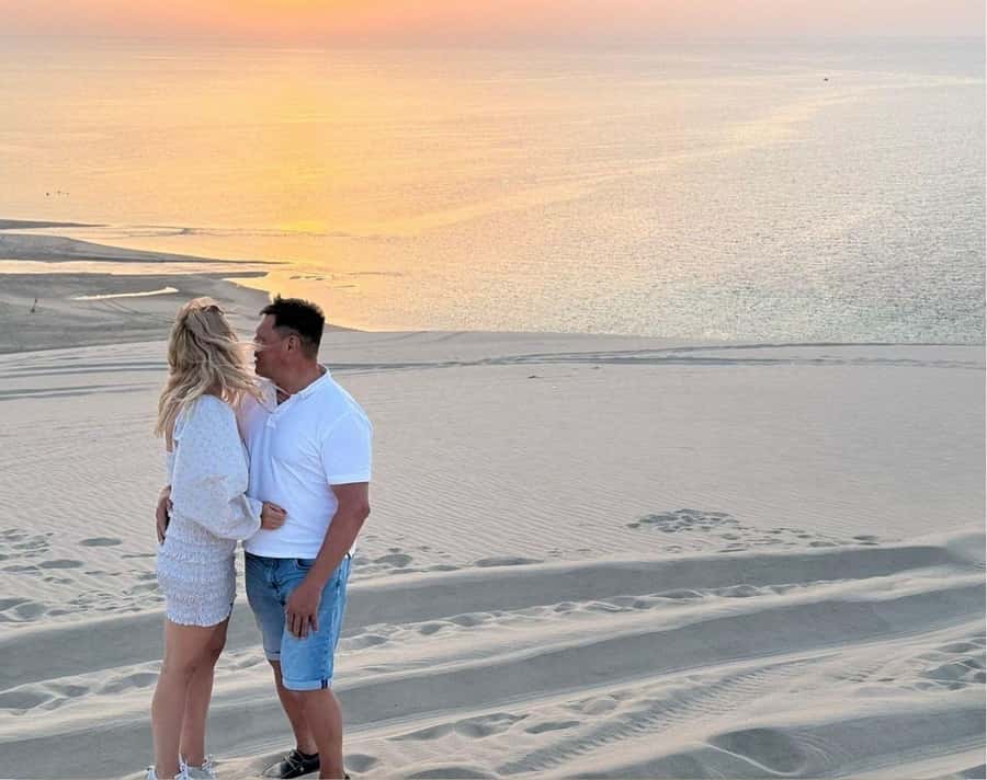 Sunrise/Sunset DuneBashing,CamelRide InlandSea &Sandboarding - Sunrise or Sunset at the Inland Sea, and why the timing is the whole point