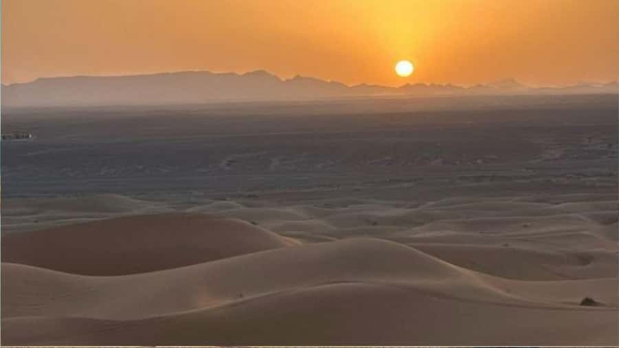 Sunrise/Sunset DuneBashing,CamelRide InlandSea &Sandboarding - Sandboarding: fun for most people, and what to check before you book