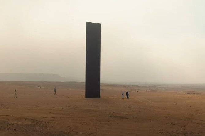 West Of Qatar, Mushroom Rocks, Camel Racing Track, Richard Serra - Key Highlights